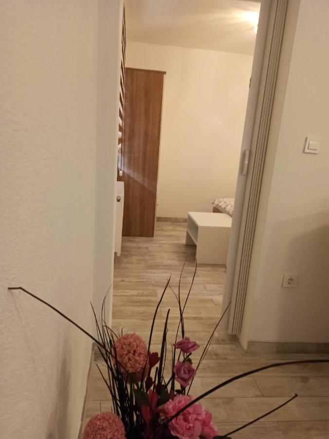 Studio Apartments Una Кореница Екстер'єр фото